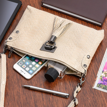 Mała beżowa torebka listonoszka ecru wizytowa