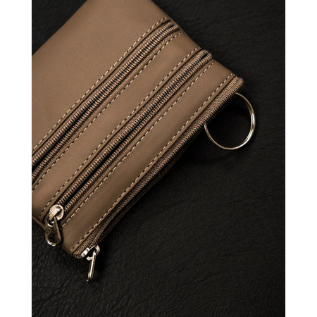 Skórzane etui na klucze Beżowa kluczówka saszetka z kieszonkami.