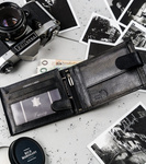 Duży, poziomy portfel za skóry naturalnej z zatrzaskiem, ochrona RFID — Cavaldi