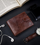 Klasyczny, zapinany portfel męski poziomy z naturalnej skóry z technologią RFID - Rovicky