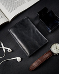Pionowy portfel męski bez zapięcia z błyszczącej skóry naturalnej — Rovicky