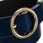 Połyskujący, skórzany pasek damski ze złotą, okrągłą klamrą — Rovicky