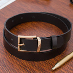 Czarny pasek damski skórzany. Złota klamra. 110 cm.
