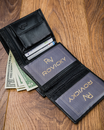 Miejski portfel męski bez zapięcia, skóra naturalna licowa, RFID Stop — Pierre Andreus