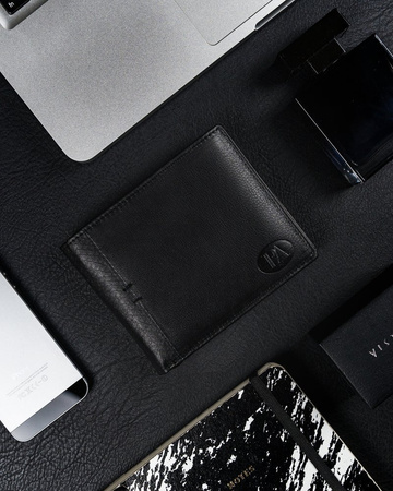 Męski portfel skórzany z tyłem zdobionym wzorem skóry węża — Pierre Andreus