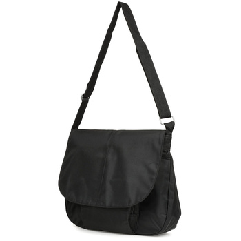 Duża torebka damska listonoszka na szerokim pasku. Czarna A4