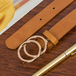 Brązowy pasek damski skórzany ze złotą okrągłą klamrą. Camel 