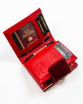 Lakierowany mały skórzany portfel damski CZERWONY. Zatrzask RFID Wzór.
