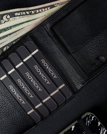 Męski portfel skórzany z tyłem zdobionym wzorem skóry węża — Pierre Andreus