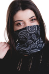 Komin, chusta typu buff z tkaniny ze wzorem full print