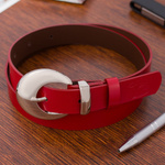 Skórzany pasek damski CZERWONY. Srebrna klamra. 115 cm.
