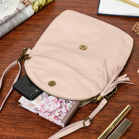 Pudrowy róż Torebka Listonoszka ze skóry z klapą na suwak