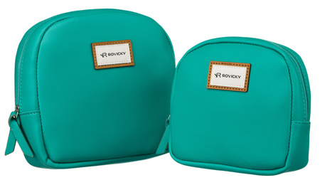 Damska kosmetyczka turkusowa w zestawie. Zamykane na suwak.