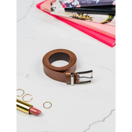 Wąski pasek ze skóry naturalnej z kwadratową sprzączką w srebrnym kolorze