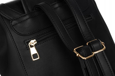 Mały plecak damski czarny. Elegancki niczym torebka