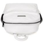 Elegancki, mały biały skórzany plecak damski. Suwak. A5.