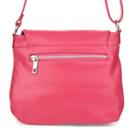 Różowa torebka listonoszka z miękkiej skóry