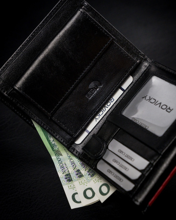 Pojemny portfel męski z naturalnej skóry licowej z ochroną RFID — Rovicky
