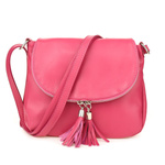 Różowa torebka listonoszka z miękkiej skóry