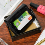 Mały Skórzany Portfel Damski Czarny Lakierowany Beltimore