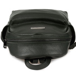 Elegancki, mały ciemnozielony skórzany plecak damski. Suwak. A5.