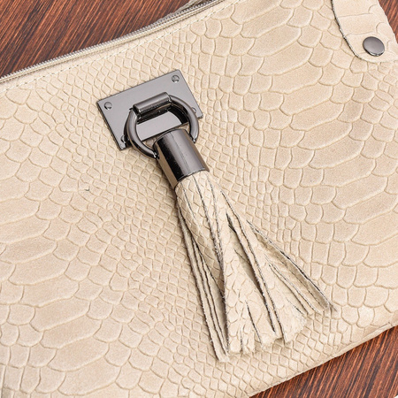 Mała beżowa torebka listonoszka ecru wizytowa