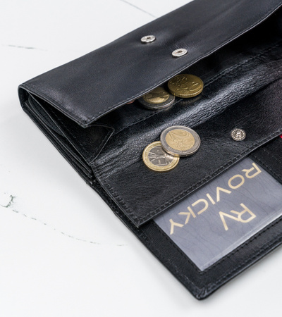 Duży skórzany portfel damski czarny. Zatrzask.