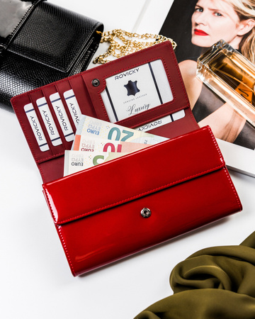 Duży, klasyczny portfel z klapą na zatrzask — Cavaldi