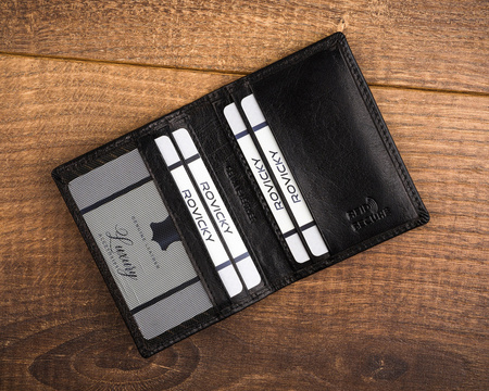 Małe i cienkie etui na karty - skórzane czarne. Ochrona RFID