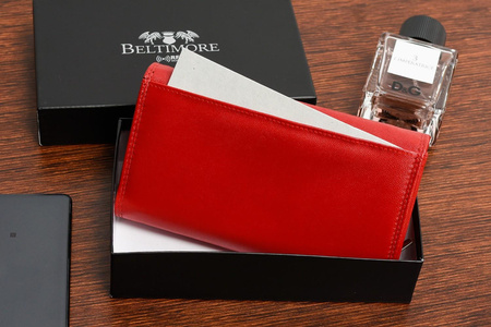 Czerwony Skórzany portfel damski duży poziomy na suwak, z ochroną RFiD