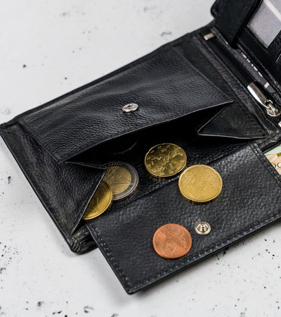 Duży, skórzany portfel męski poziomy bez zapięcia, ochrona RFID - Cavaldi