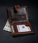 Klasyczny, zapinany portfel męski pionowy z naturalnej skóry z technologią RFID - Rovicky